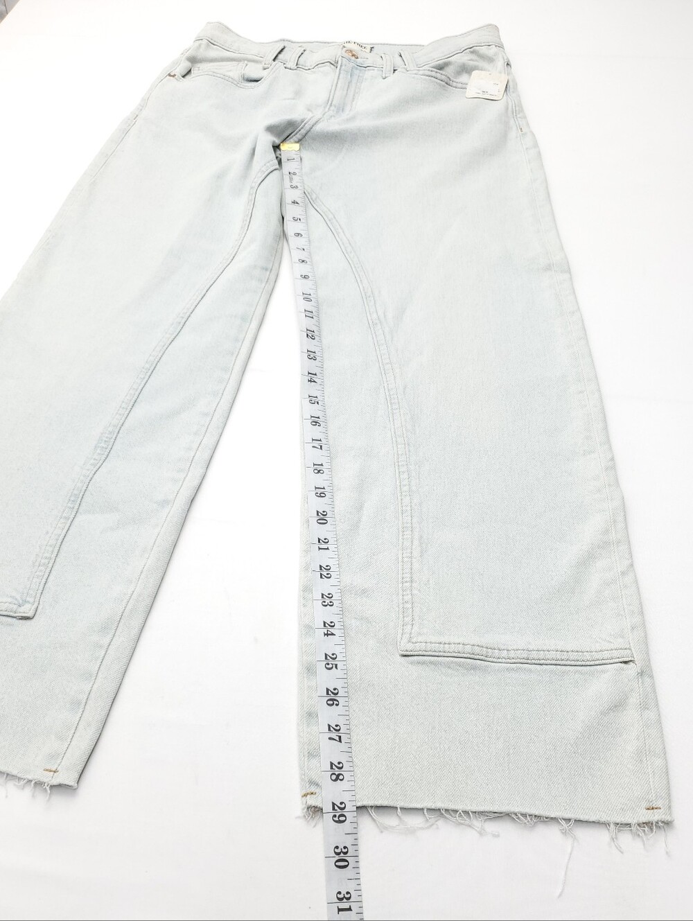 NEW We the Free People Risk Taker High-Rise Straight Raw Hem Light Blue Jeans 30 - Picture 5 of 13